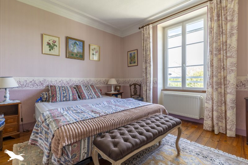 Vente Maison DUN LE PALESTEL - 6 pièces -165 m² - (23800)