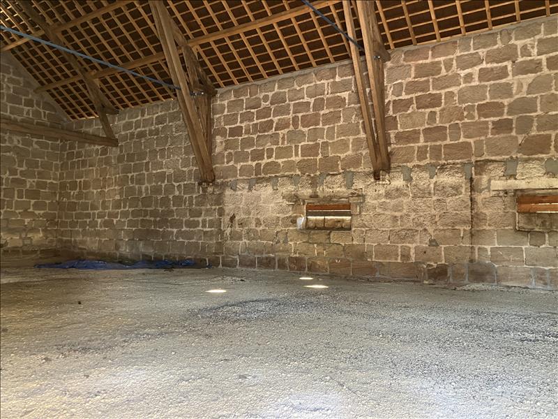 Vente Grange BRIVE LA GAILLARDE - 1 pièce - - (19100)