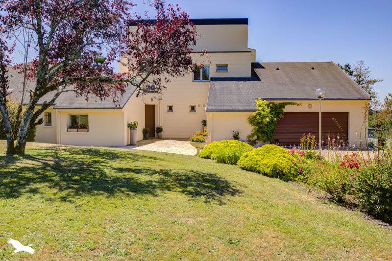 Vente Maison COSNAC - 7 pièces -288 m² - (19360)