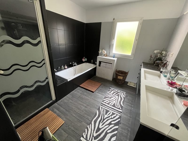 Vente Maison ST GERMAIN LES VERGNES - 5 pièces -110 m² - (19330)