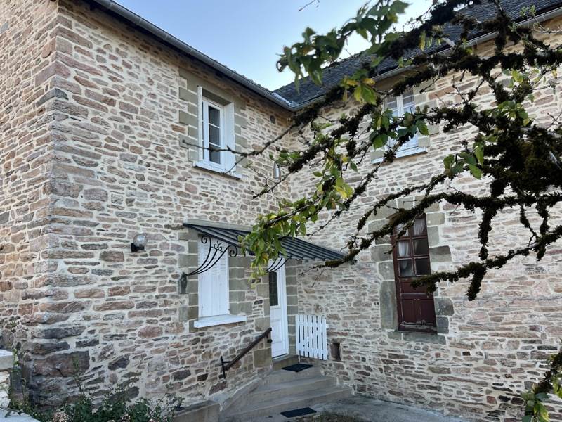 Vente Maison PALAZINGES - 5 pièces -135 m² - (19190)