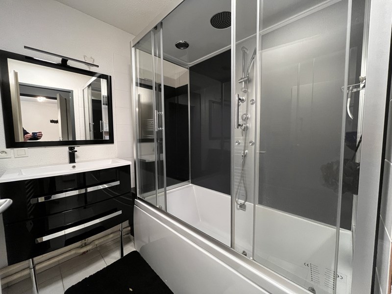 Vente Appartement MALEMORT - 2 pièces -43 m² - (19360)