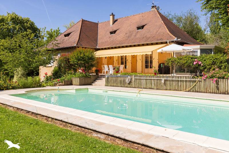 Vente Maison LA CHAPELLE AUX BROCS - 5 pièces -186 m² - (19360)