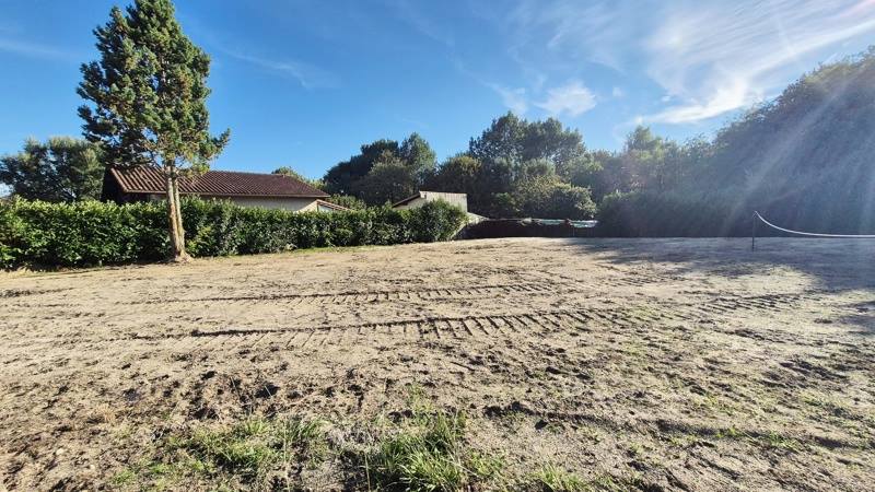 Terrain à vendre · à Mont-de-Marsan · 77 420 €