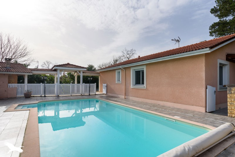 Vente Maison MONT DE MARSAN - 7 pièces -160 m² - (40000)