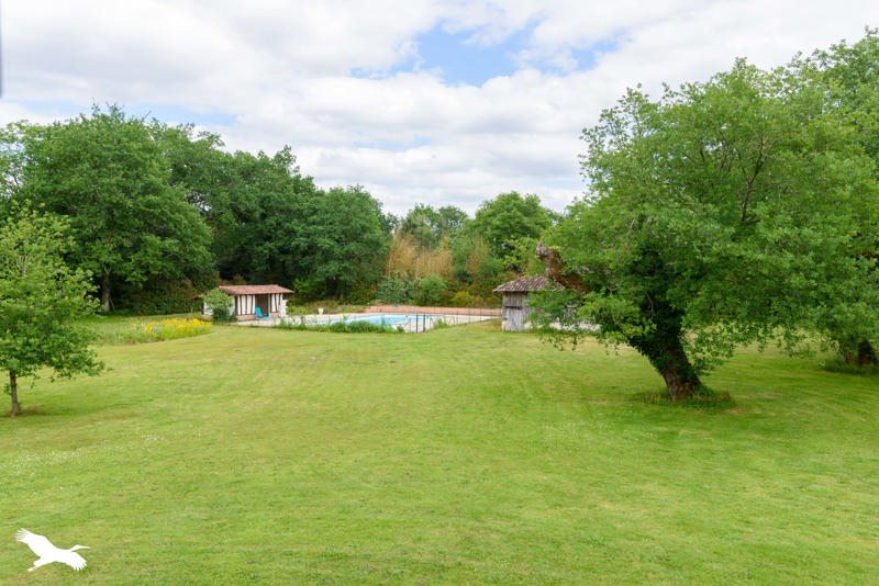 Vente Maison UCHACQ ET PARENTIS - 6 pièces -182 m² - (40090)