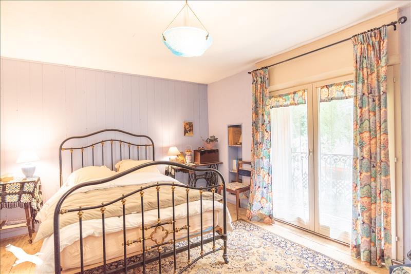 Vente Maison ST BEAT LEZ - 5 pièces -218 m² - (31440)