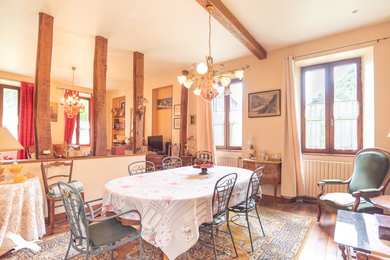 Vente Maison ST BEAT LEZ - 5 pièces -218 m² - (31440)