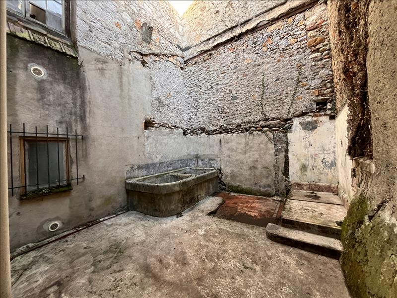 Vente Immeuble MONTREJEAU - -  97 m² - (31210)