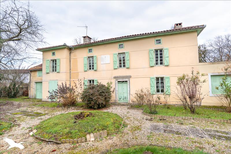 Vente Maison PAYSSOUS - 7 pièces -199 m² - (31510)