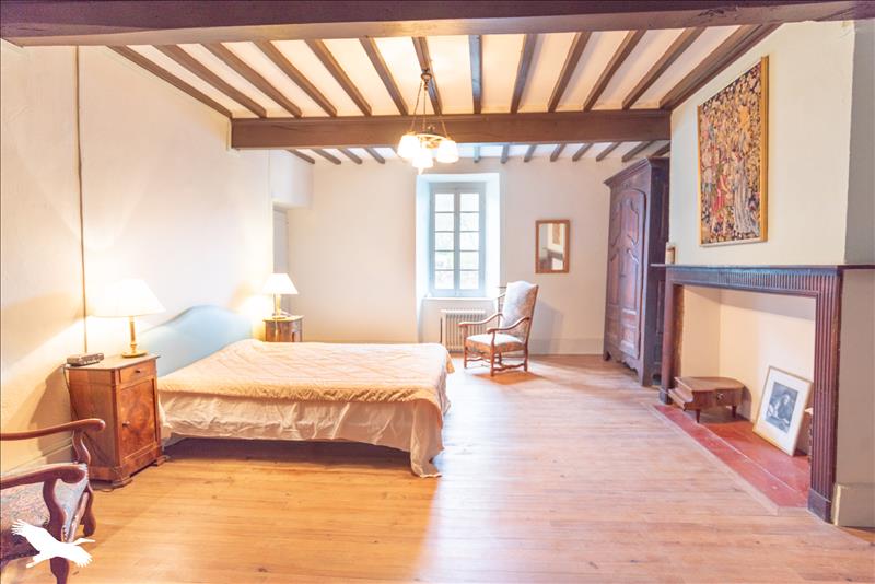 Vente Maison PAYSSOUS - 7 pièces -199 m² - (31510)