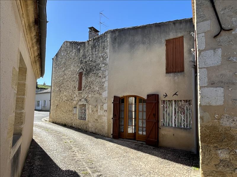 Vente Maison GENSAC - 7 pièces -220 m² - (33890)