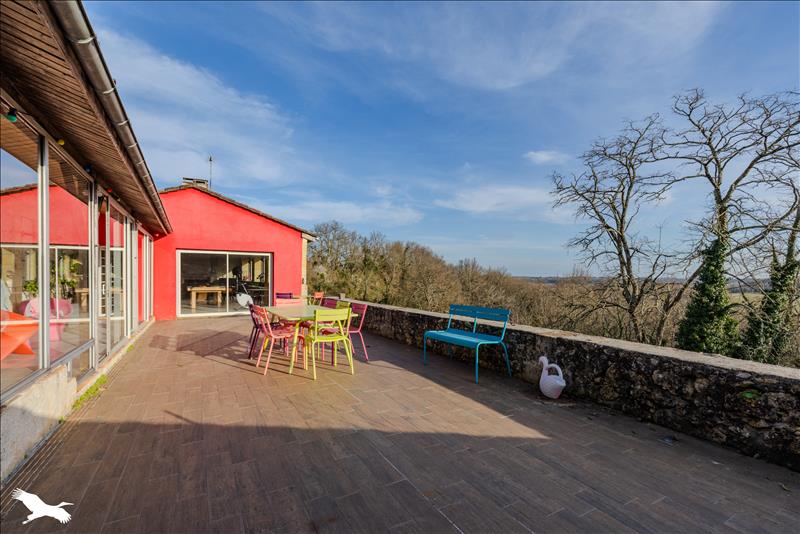 Vente Maison ST PEY DE CASTETS - 7 pièces -255 m² - (33350)