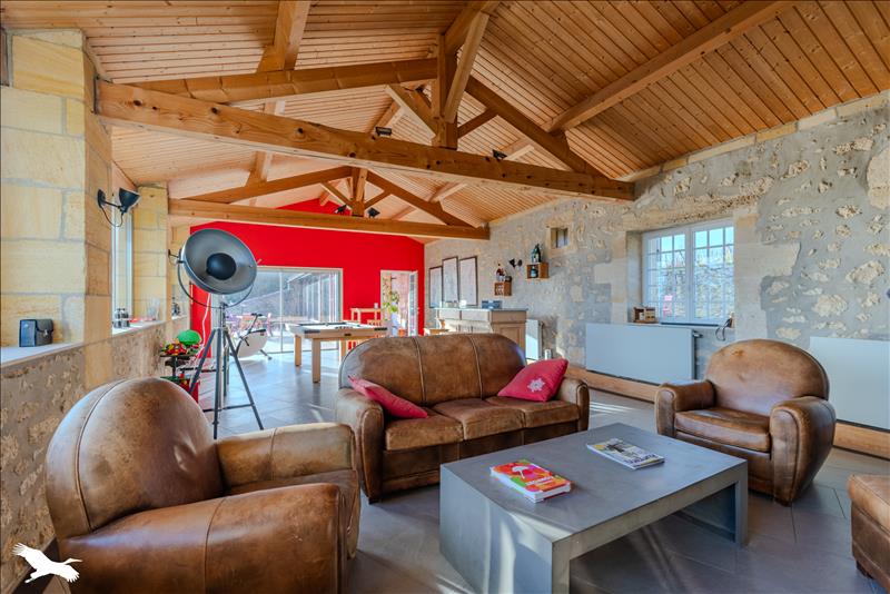 Vente Maison ST PEY DE CASTETS - 7 pièces -255 m² - (33350)