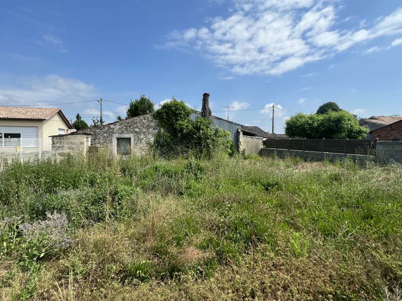 Vente Maison MOULIETS ET VILLEMARTIN - 3 pièces -83 m² - (33350)