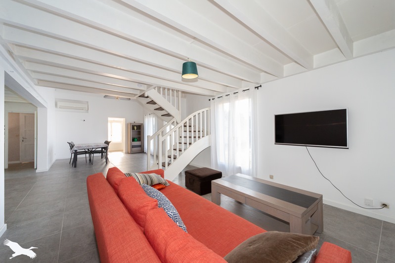 Vente Maison MOULIETS ET VILLEMARTIN - 5 pièces -145 m² - (33350)