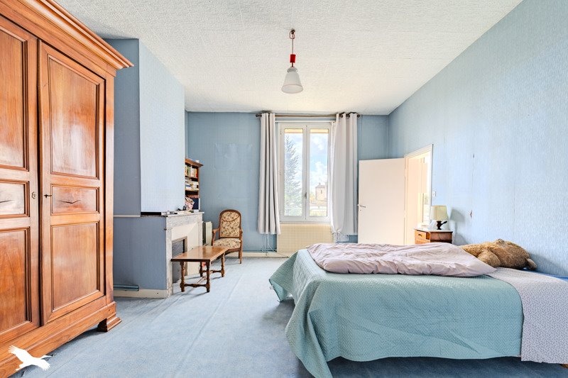 Vente Maison CASTILLON LA BATAILLE - 7 pièces -220 m² - (33350)