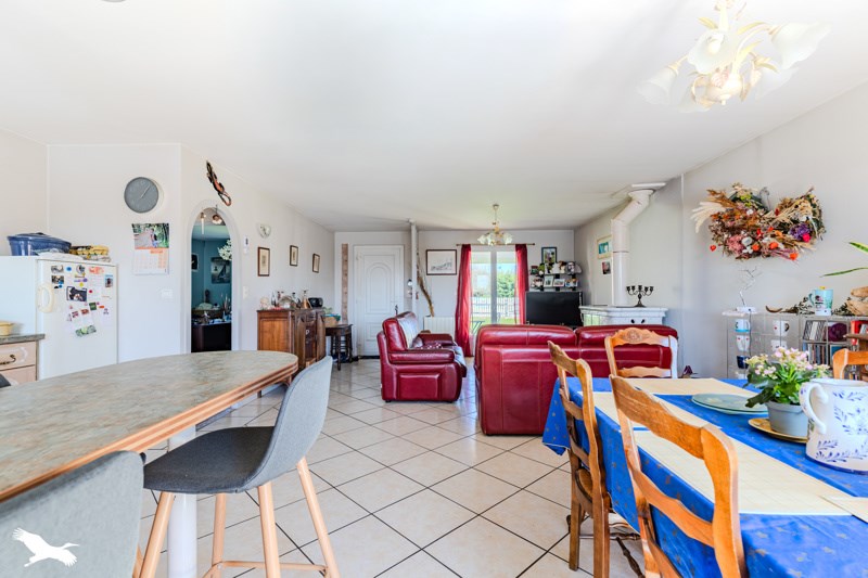 Vente Maison ST MAGNE DE CASTILLON - 6 pièces -115 m² - (33350)