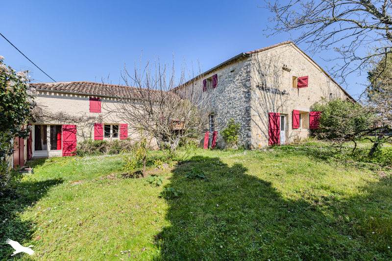 Vente Maison STE RADEGONDE 33350 7 pièces - 251 m²