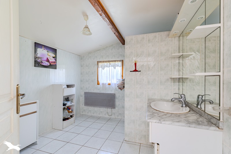 Vente Maison MOULIETS ET VILLEMARTIN - 4 pièces -101 m² - (33350)