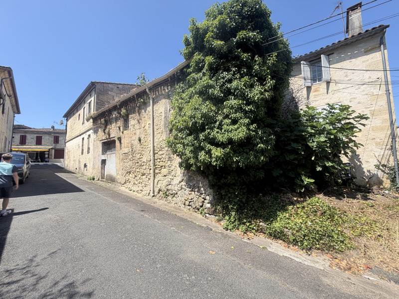 Vente Maison CASTILLON LA BATAILLE - 4 pièces -133 m² - (33350)
