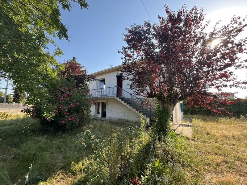 Vente Maison ST MAGNE DE CASTILLON - 4 pièces -145 m² - (33350)