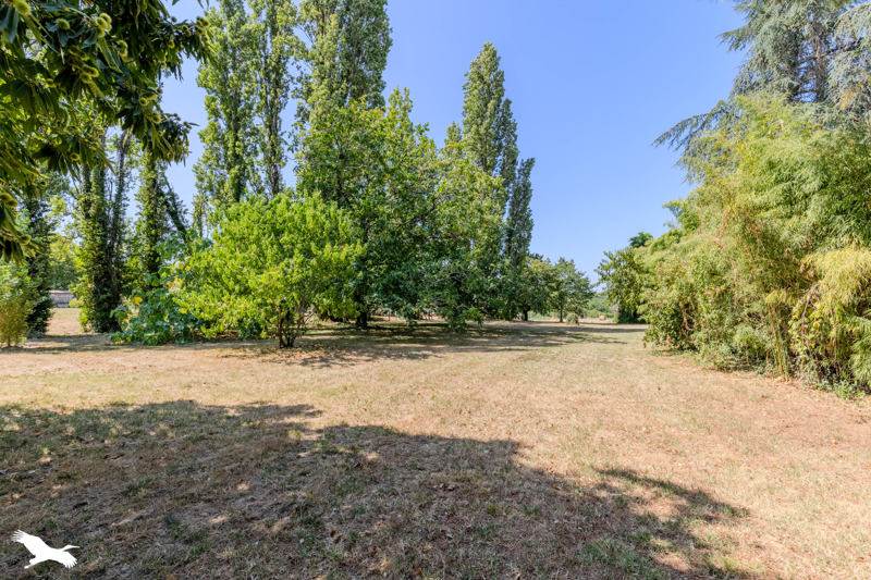 Vente Maison GARDEGAN ET TOURTIRAC - 8 pièces -340 m² - (33350)