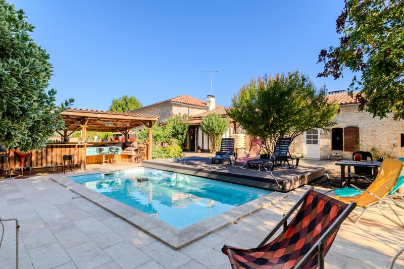 Vente Maison Ruch 33350 8 pièces - 270 m²
