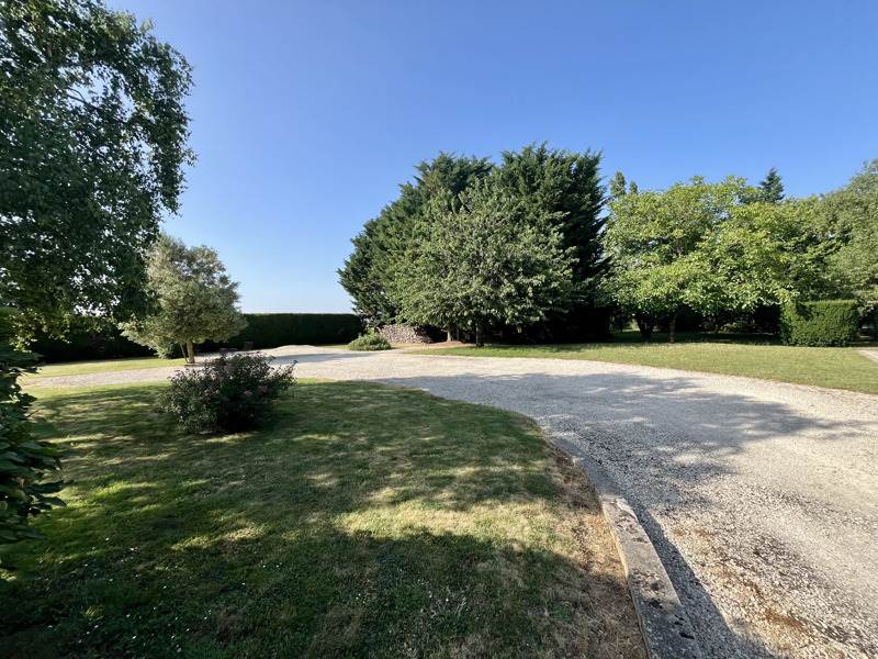 Vente Maison MAROLLES - 8 pièces -166 m² - (41330)