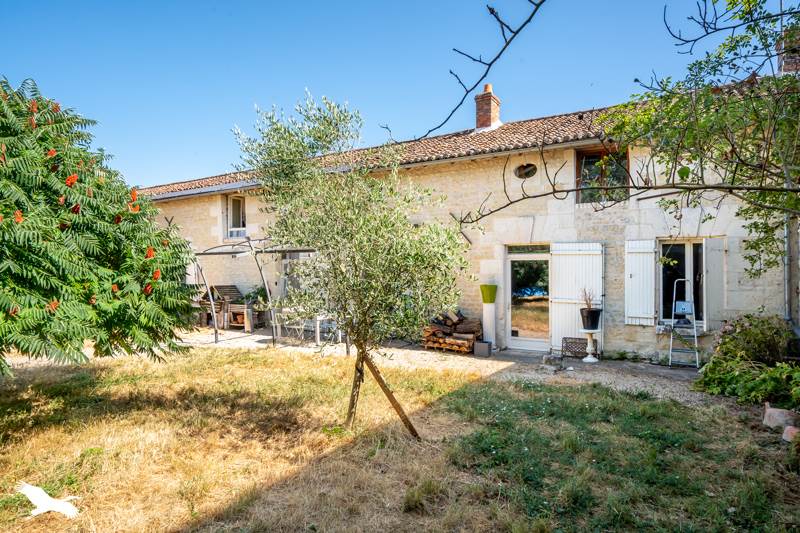 Vente Maison SAMMARCOLLES - 14 pièces -278 m² - (86200)