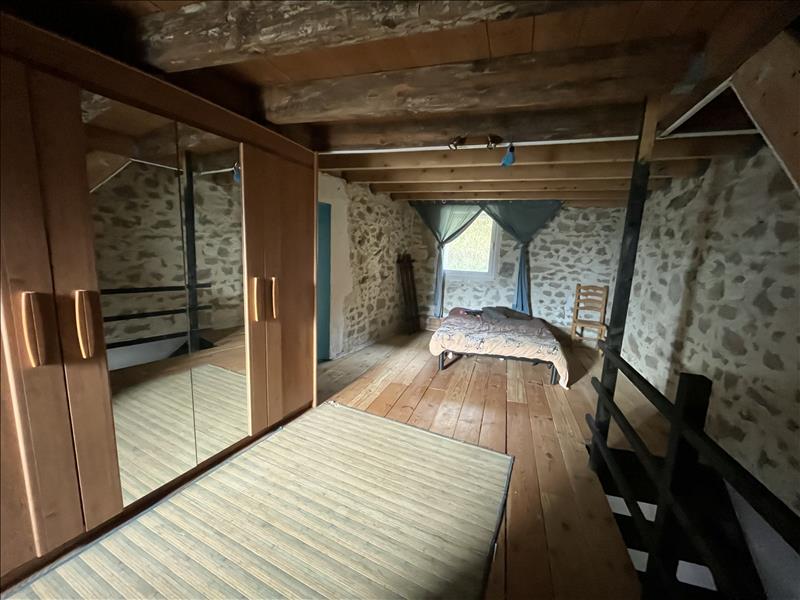 Vente Maison STE FEYRE - 5 pièces -106 m² - (23000)