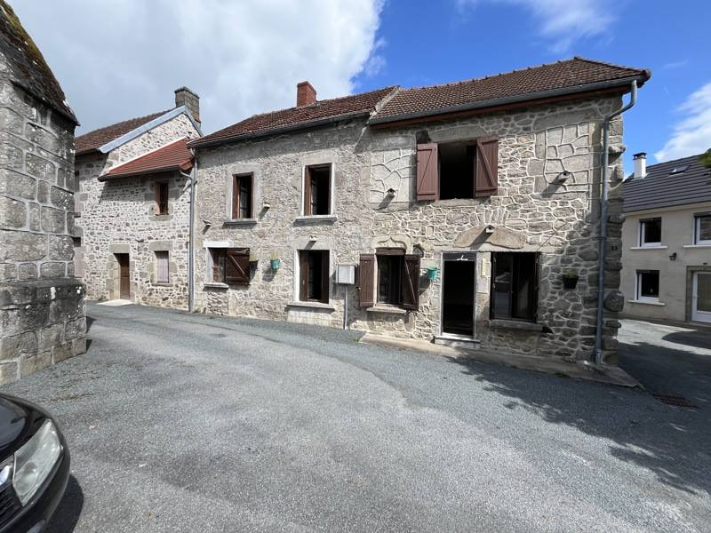 Vente Maison ST LEGER LE GUERETOIS - 5 pièces -101 m² - (23000)