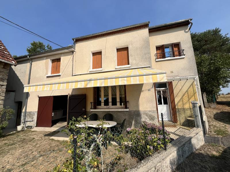 Vente Maison ST PARDOUX LES CARDS - 5 pièces -101 m² - (23150)