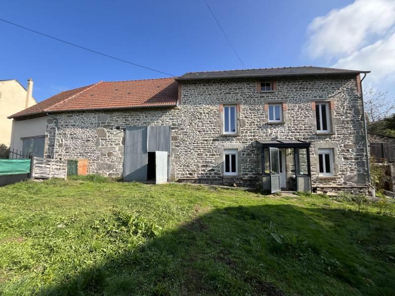 Vente Maison ST ELOI - 6 pièces -124 m² - (23000)