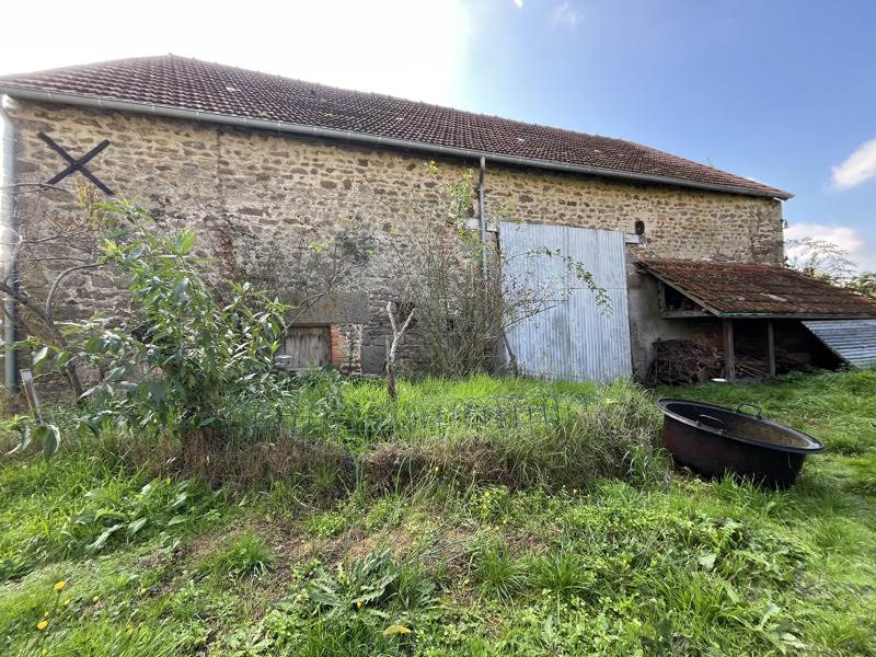 Vente Maison ST ELOI - 6 pièces -124 m² - (23000)