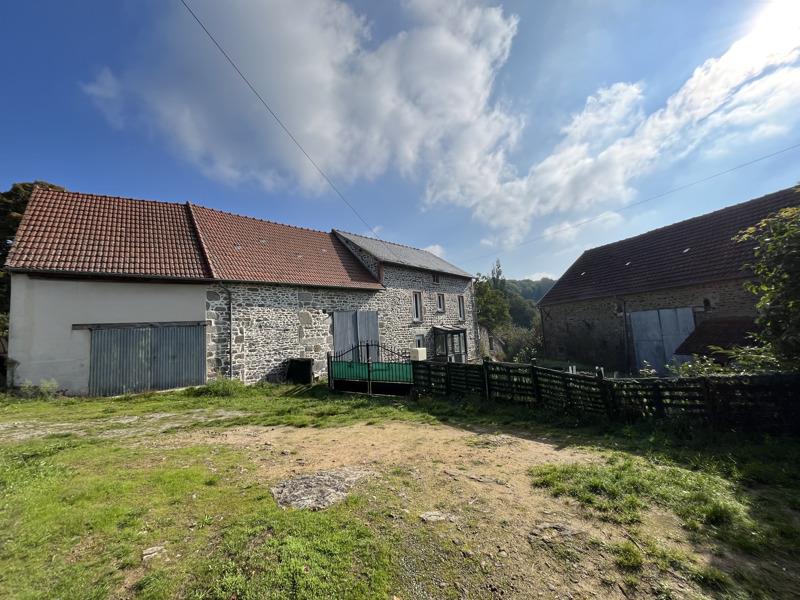 Vente Maison ST ELOI - 6 pièces -124 m² - (23000)