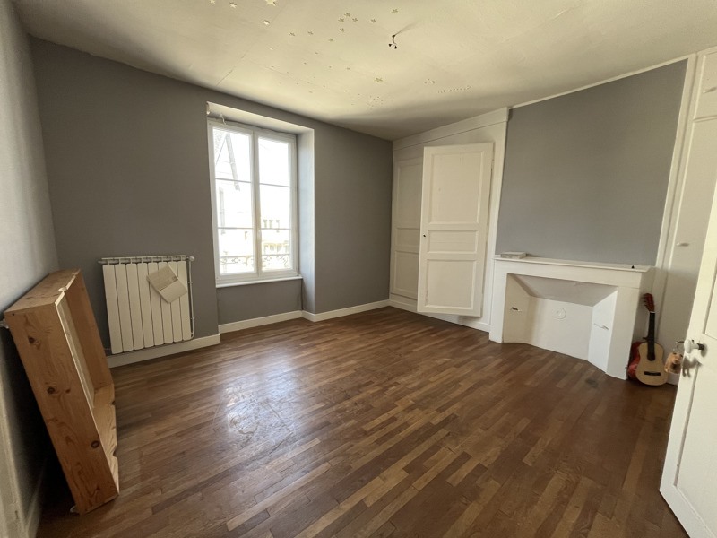 Vente Maison GUERET - 7 pièces -173 m² - (23000)