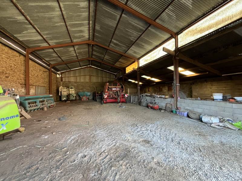 Vente Maison Saint-Éloi - 6 pièces -132 m² - (23000)