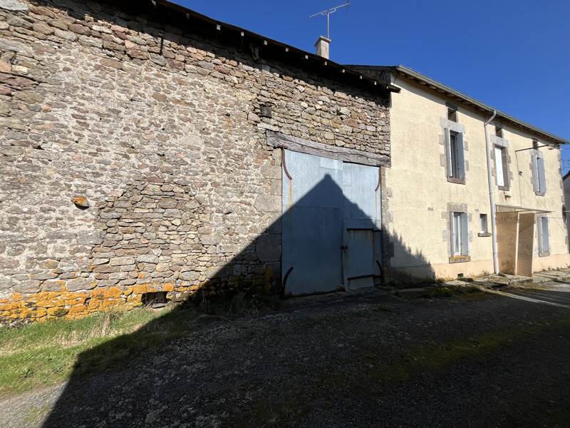 Vente Maison ST ELOI - 6 pièces -132 m² - (23000)