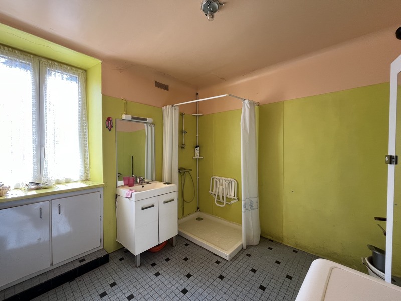 Vente Maison ST ELOI - 6 pièces -132 m² - (23000)