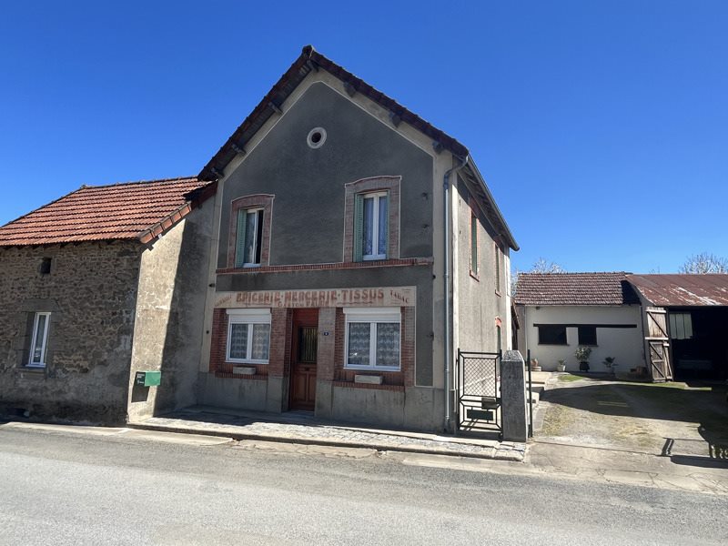 Vente Maison AZAT CHATENET - 7 pièces -136 m² - (23210)