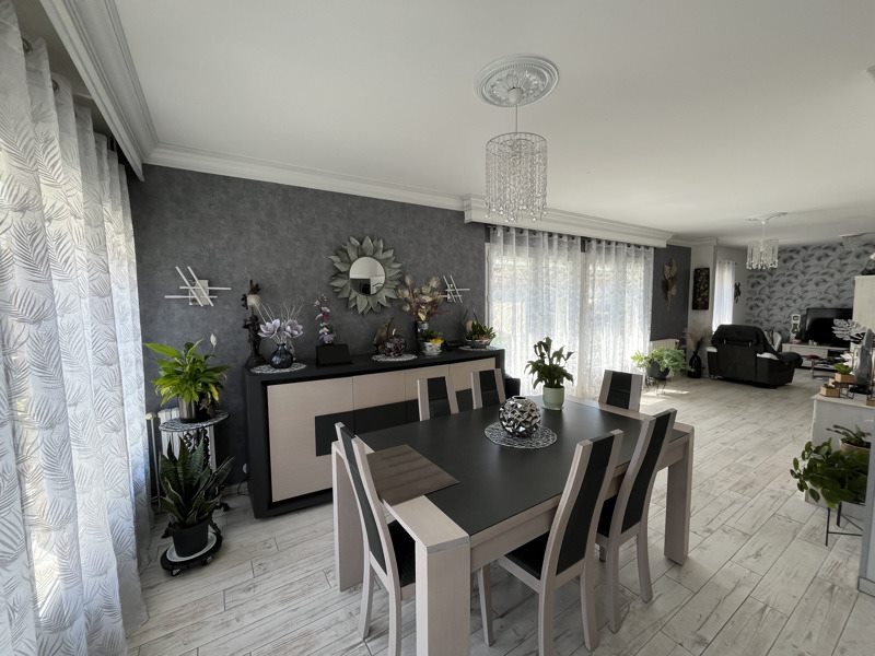 Vente Maison GUERET - 7 pièces -136 m² - (23000)