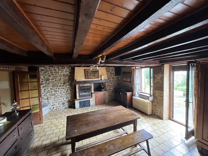 Vente Maison ST FIEL - 5 pièces -108 m² - (23000)
