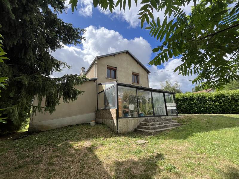 Vente Maison ST FIEL - 5 pièces -108 m² - (23000)
