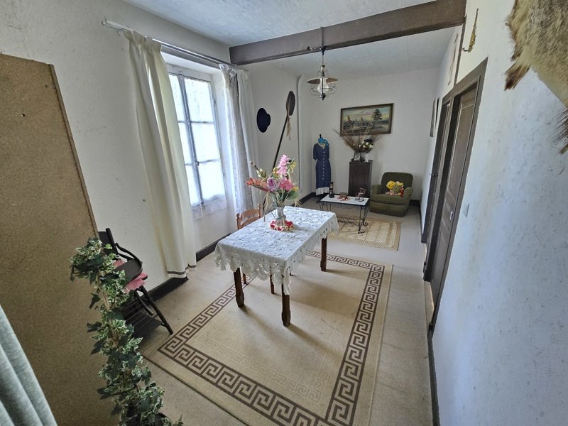 Vente Maison CHATELUS MALVALEIX - 6 pièces -190 m² - (23270)