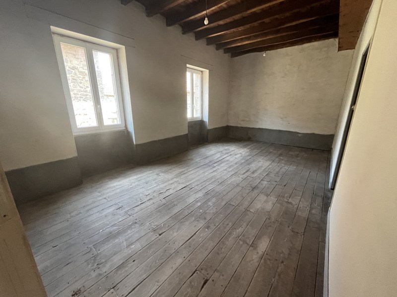 Vente Maison Saint-Yrieix-les-Bois - 7 pièces -160 m² - (23150)
