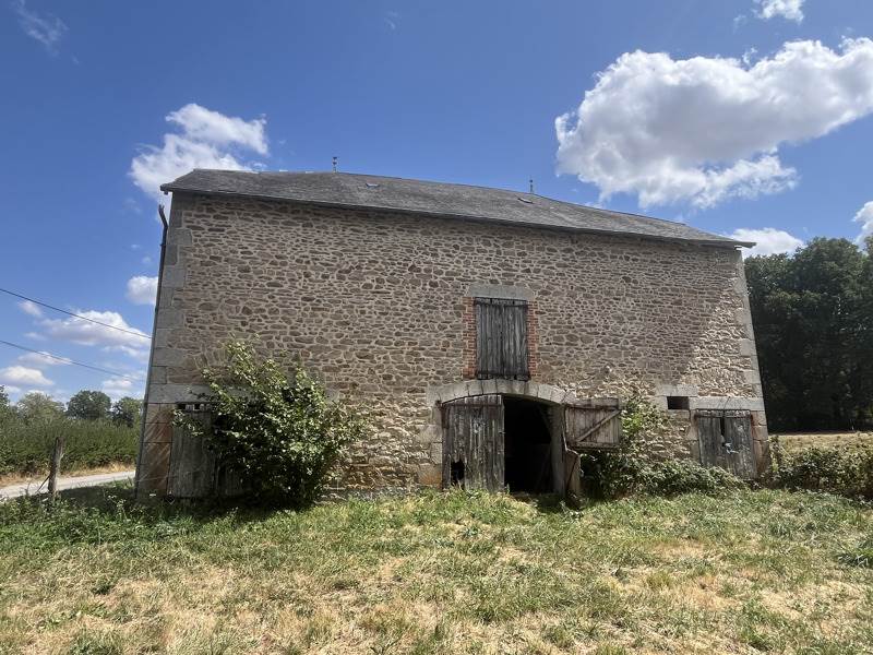 Vente Grange Cressat - 1 pièce -262 m² - (23140)