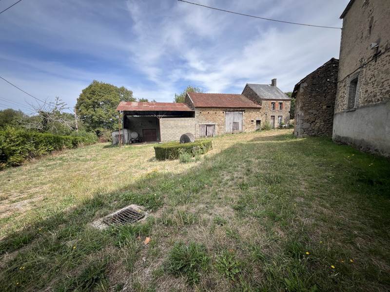 Vente Maison CRESSAT - 6 pièces -115 m² - (23140)