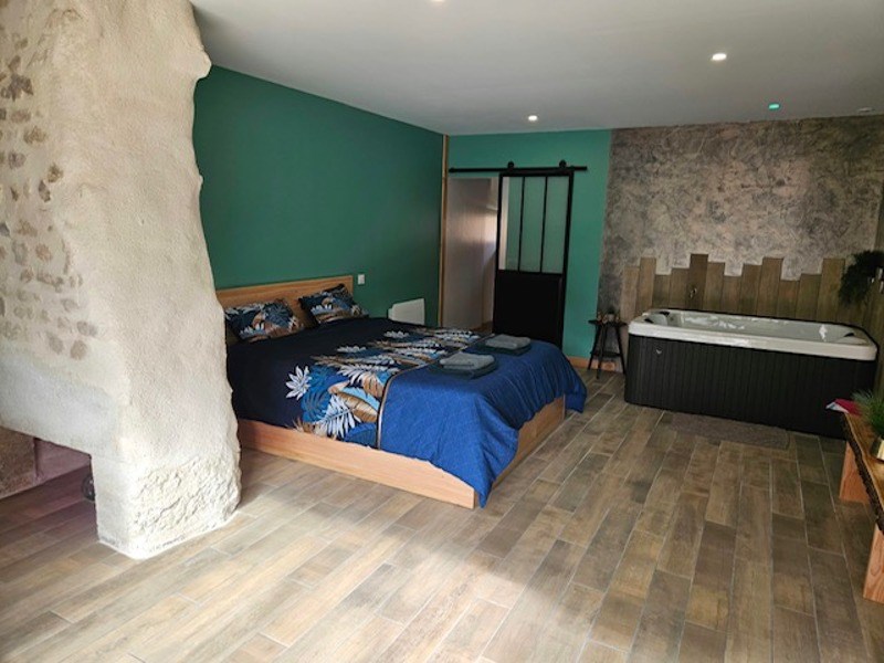 Vente Maison Le Bourg-d'Hem - 4 pièces -150 m² - (23220)