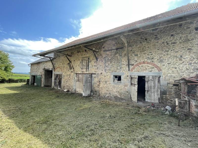 Vente Maison MONTAIGUT LE BLANC - 6 pièces -115 m² - (23320)